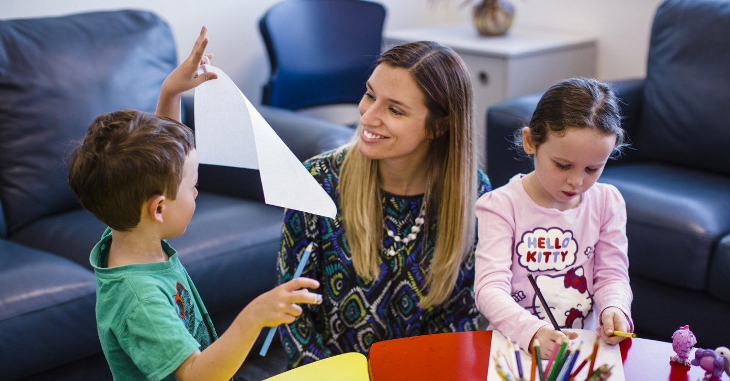 study social worker australia